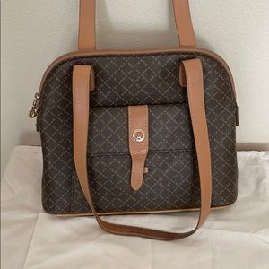 Eiffel leather purse